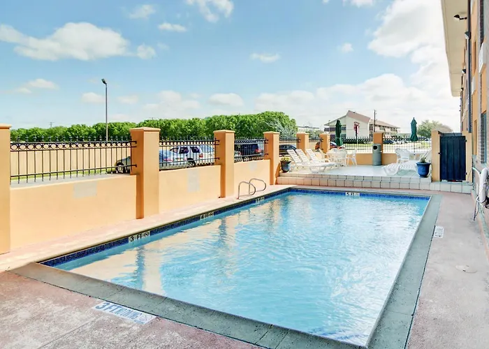 Quality Inn Dfw Airport North - Irving