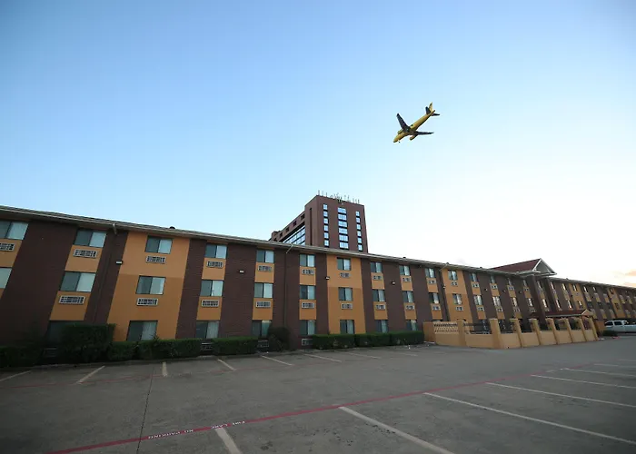 Quality Inn Dfw Airport North - Irving